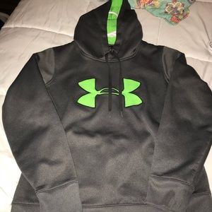 Adult Small - unisex. Under Armour Hoodie